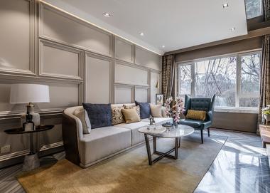 優雅至極卻又悠然隨意的貴族氣質作為設計靈感